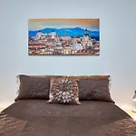 Casa Garbatella, Autentica *